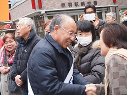 宇都宮けんじさん