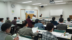 医療生協の支部総会風景