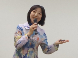 山崎たい子区議