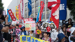 2014年７月１日官邸前抗議行動