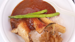 「チキンカレー」