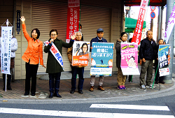 池内さおり東京12区・東京比例重複候補と共に山崎たい子区議