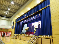 中学校入学式場