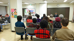 「まちかど区政報告会」