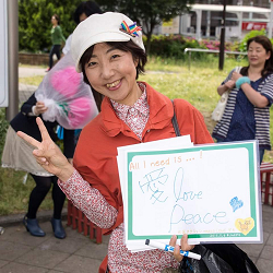 「特定秘密保護法廃止北区アクション！meets Love デモ」に参加の山崎たい子区議
