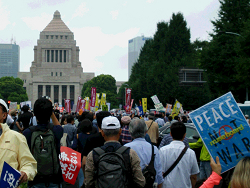 2015年8月30日「戦争法案廃案!安倍政権退陣!」国会行動