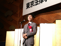 山添 拓(やまぞえ たく)参議院議員東京選挙区候補
