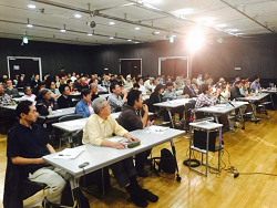 トマトの会主催「国民連合政府ってナンだ？」トークセッション