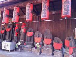 下道地蔵尊