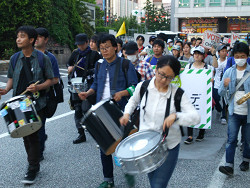 「若者憲法集会」後の「選挙に行こうよデモ」