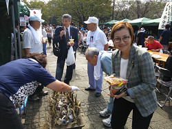 東京土建北支部の大住宅デー参加の池内さおり衆院議員