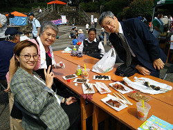 東京土建北支部の大住宅デー参加の池内さおり衆院議員、そねはじめ都議