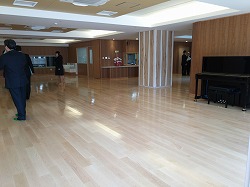 ホール