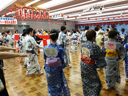 平和納涼盆踊り