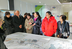 北京冬季五輪施設、予定地の説明を受ける