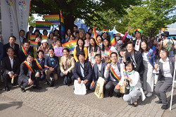 パレードに参加した地方議員みんなで 
