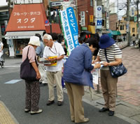 6月28日(日)地域の皆さんと東武ストア前でリレートーク宣伝・署名にとりくみました!