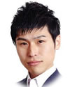 山添拓氏