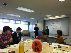 「子どもの貧困対策について」区議との懇談会 